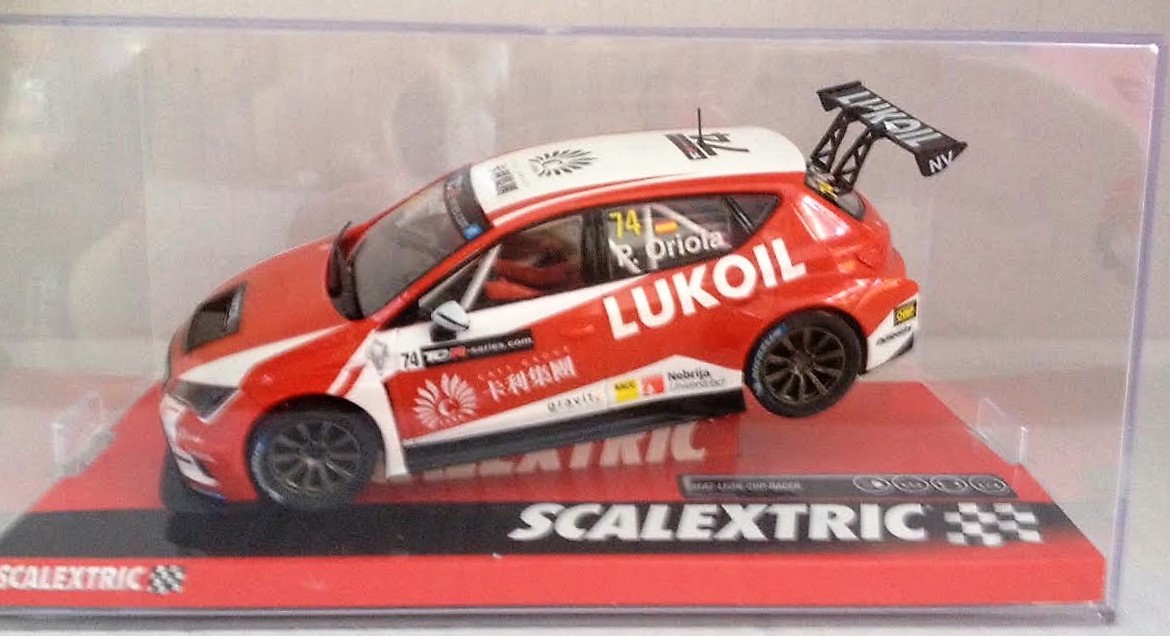 Scalextric Seat León TCR " Oriola "